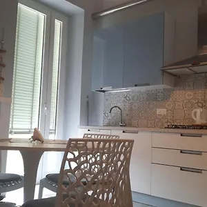 https://insidelecce.lecce-hotels.com