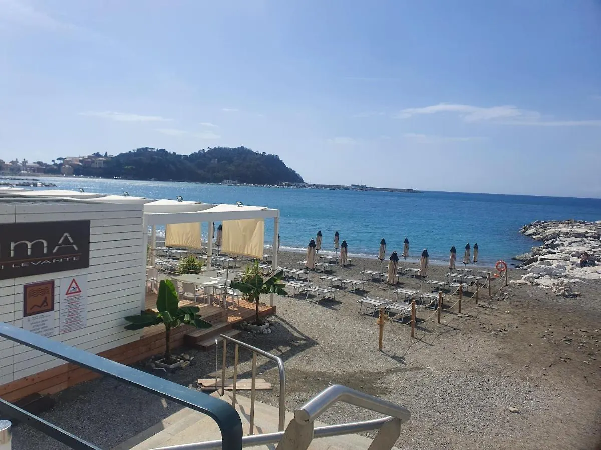Central Sestri Executive 2 Bedroom&Huge Terrace Sestri Levante 0*,  Italia