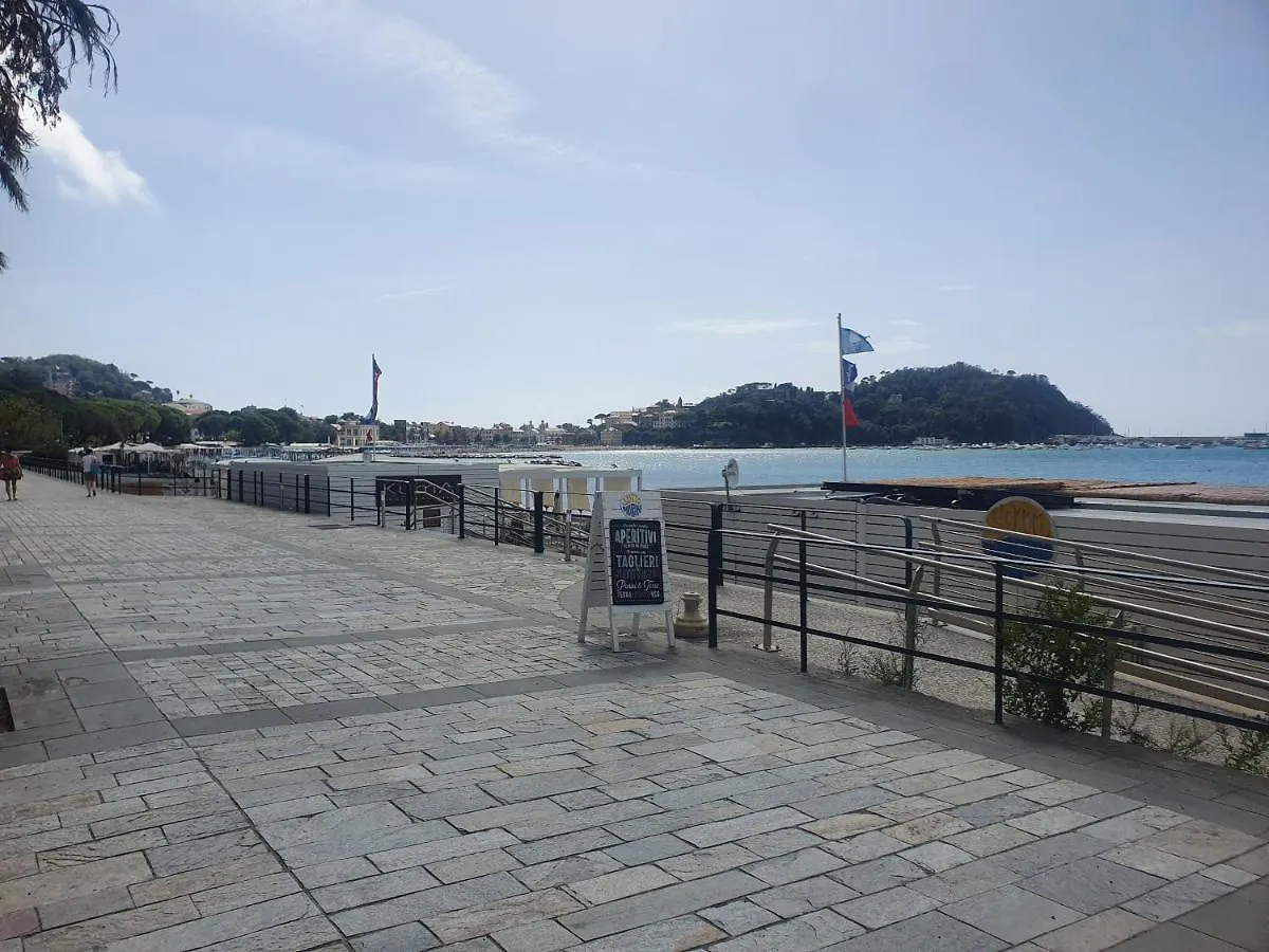 Central Sestri Executive 2 Bedroom&Huge Terrace Sestri Levante Appartamento